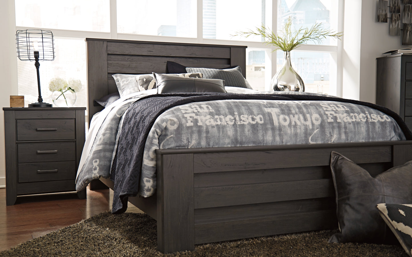 Brinxton  Panel Bed