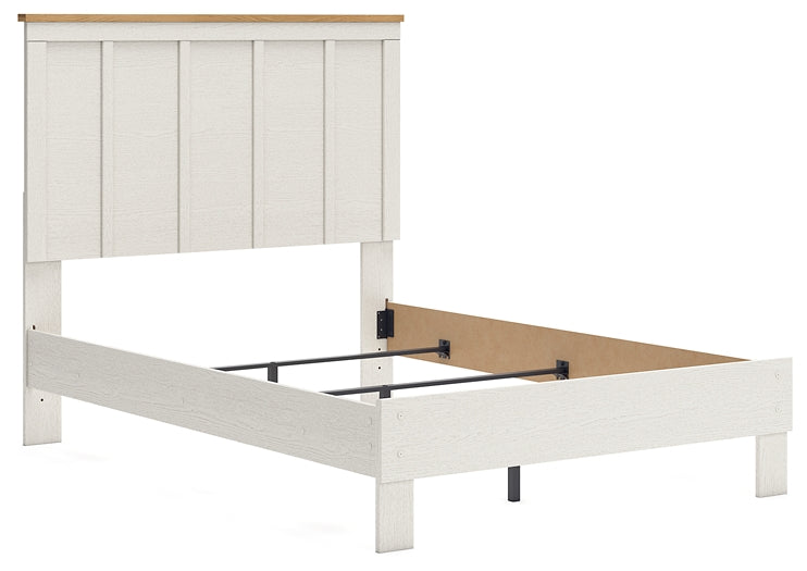 Linnocreek Full Panel Bed