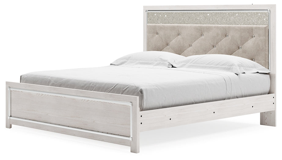 Altyra Queen Panel Bed